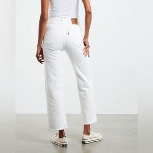 Levi’s Ribcage Straight Jeans